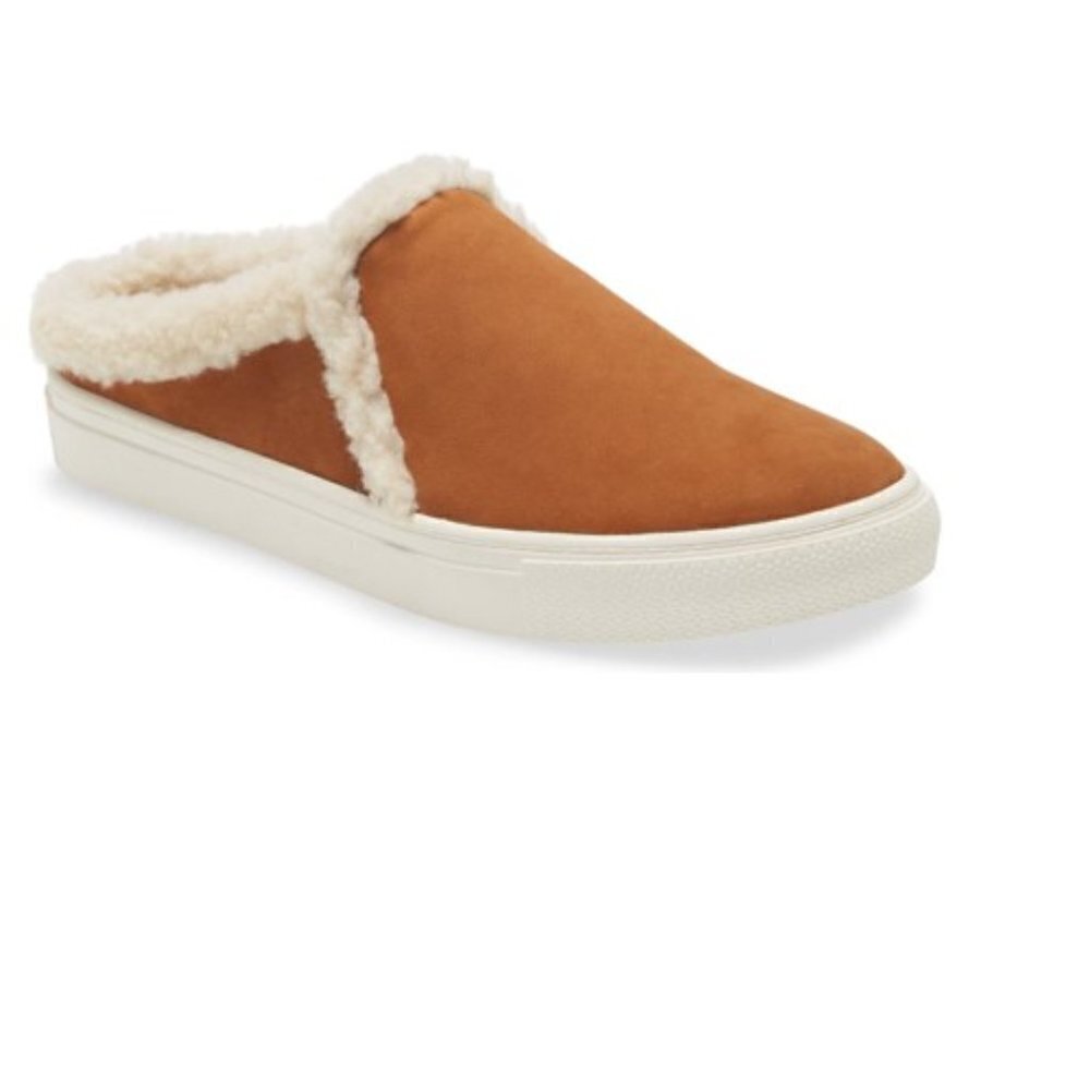 Caslon brown suede sherpa slip on mules size 6